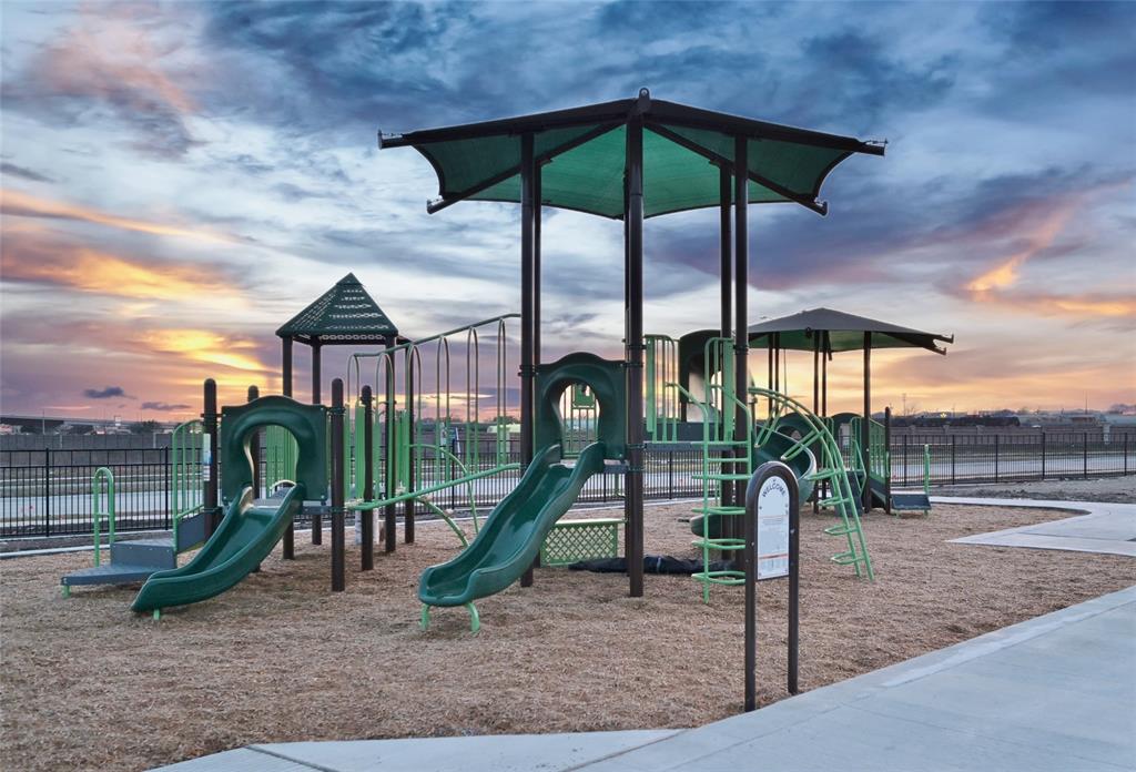 8509 Beltmill Parkway Fort Worth, TX 76131 - Photo 34 of 40 a view of a park with slide