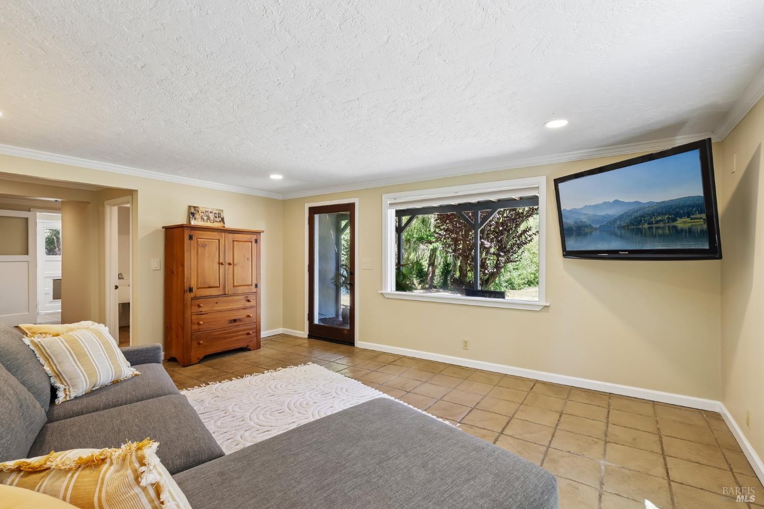 2087 Blucher Valley Road Sebastopol, CA 95472 - Photo 24 of 73
