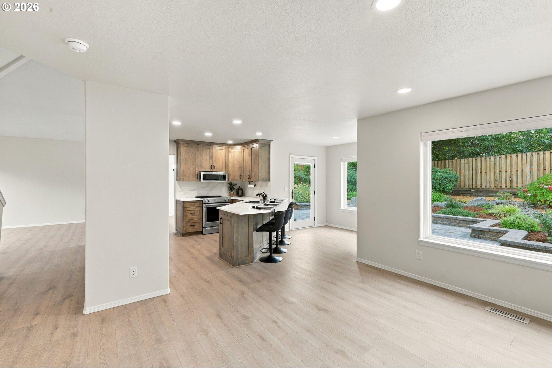 14022 Southwest Chehalem Court Portland, OR 97223 - Photo 32 of 41 Gallery Image 32