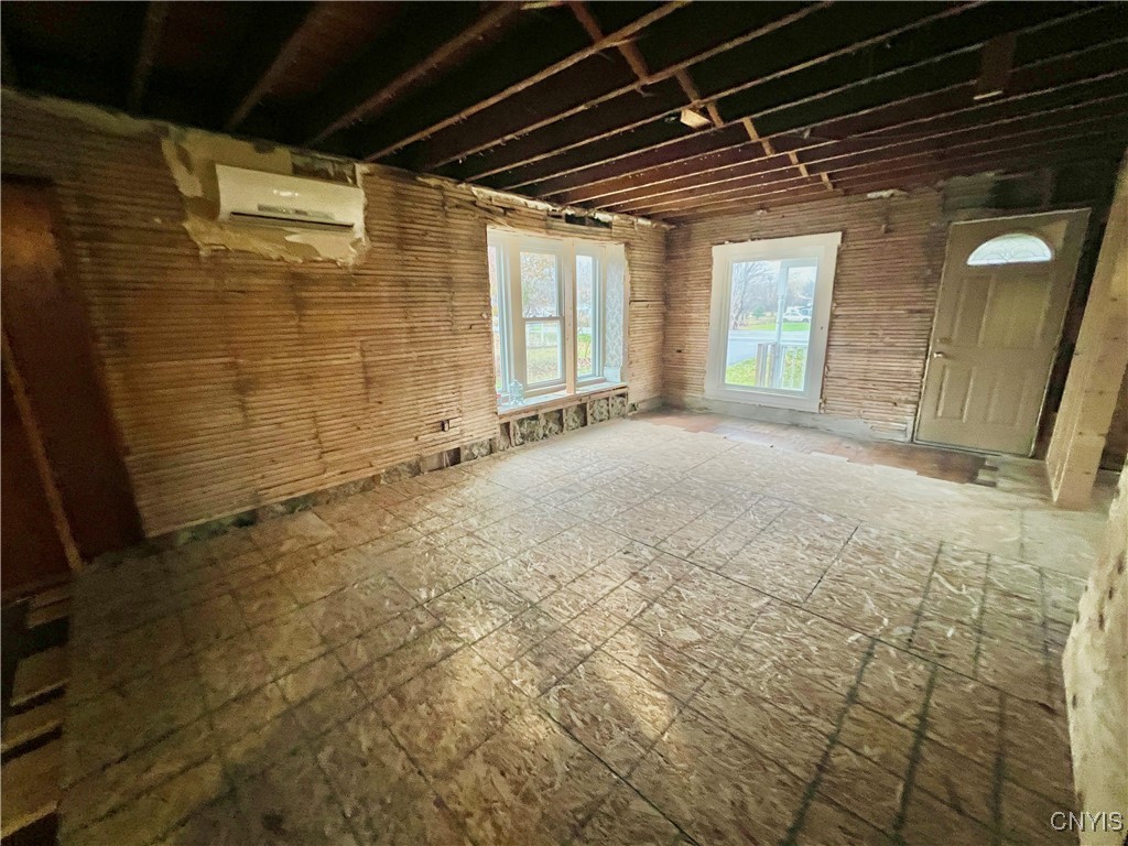 554 County Rte 8 Granby, NY 13069 - Photo 15 of 24