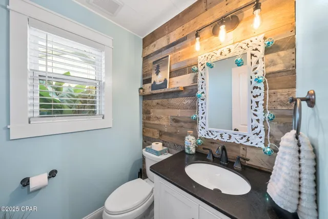 $375,000 | 508 Krystal Lane, Lynn Haven, FL 32444