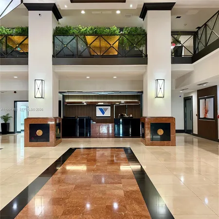 $2,950 | 555 Northeast 15th Street, Unit 29F, Miami, FL 33132