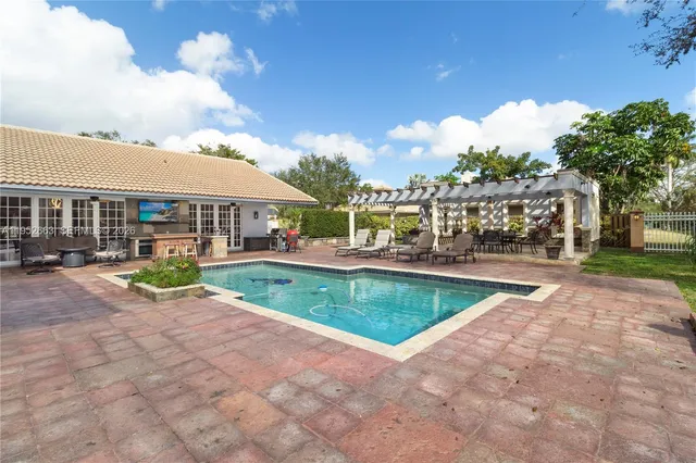 $929,000 | 9290 Northwest 14th Court, Coral Springs, FL 33071