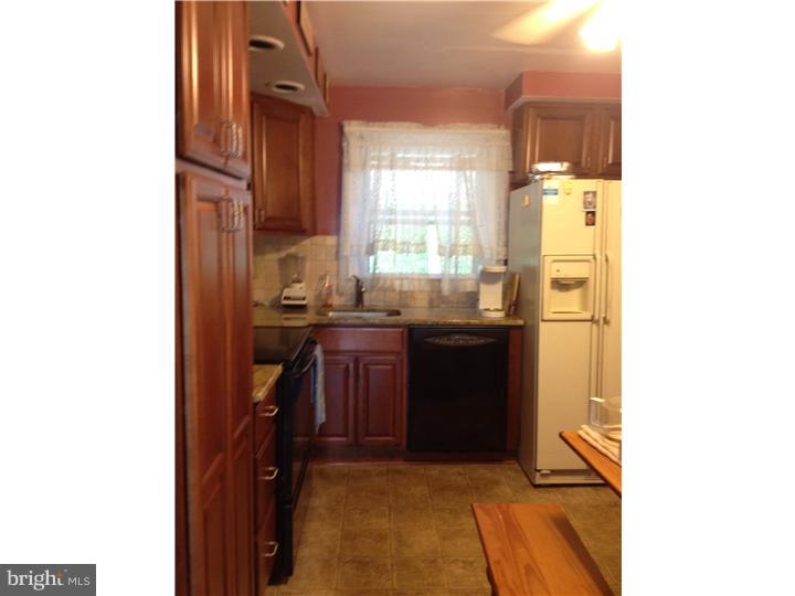 4806 Cooper Road Brookhaven, PA 19015 - Photo 8 of 16 Kitchen