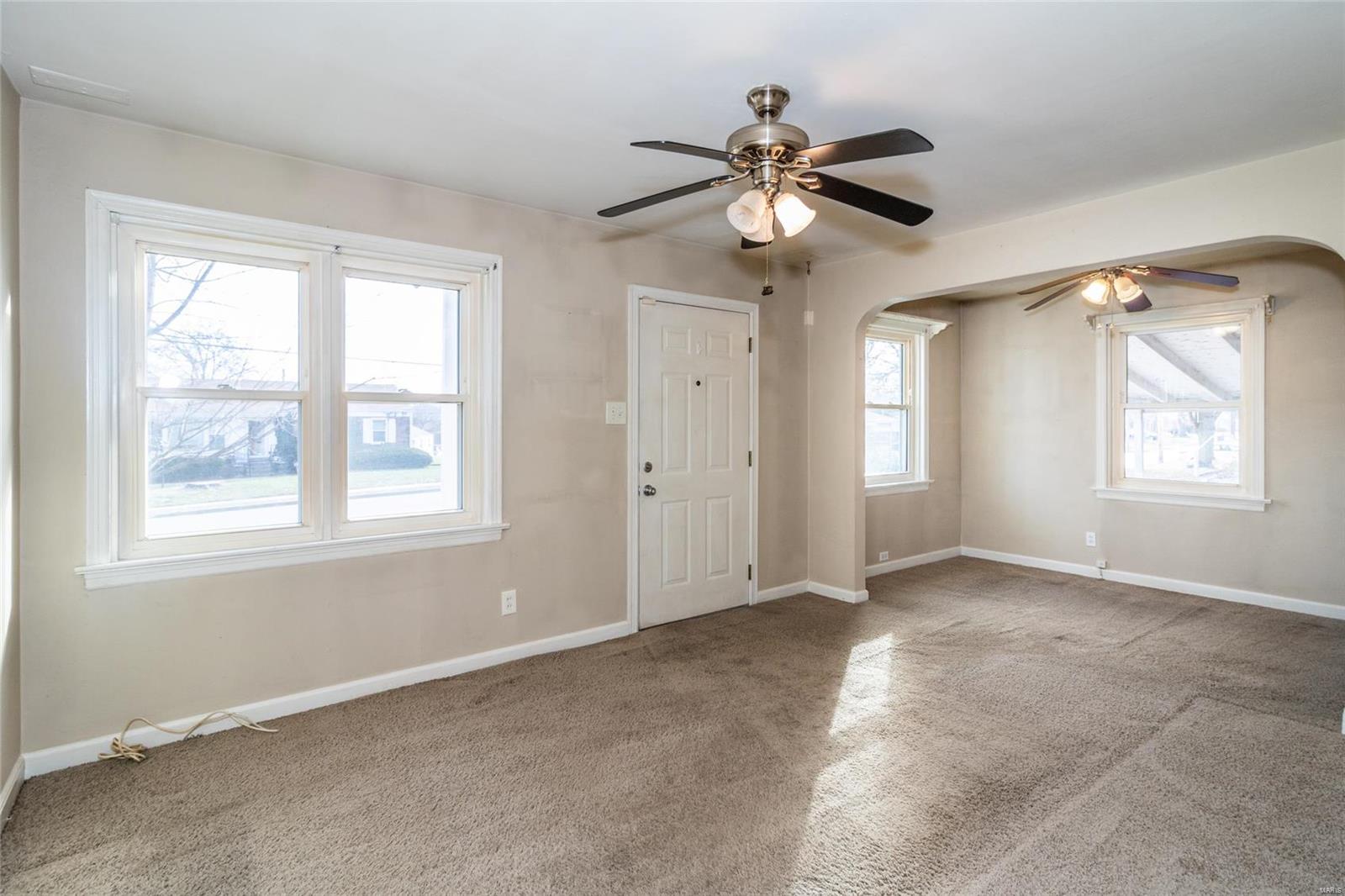 3417 Ashby Road St. Ann, MO 63074 - Photo 3 of 33 Gallery Image 3