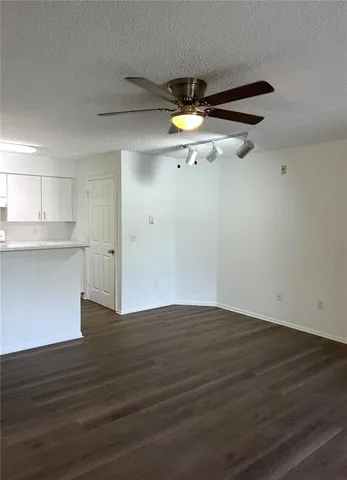 $1,250 | 2203 Yankee Place, Unit 204, Orlando, FL 32839