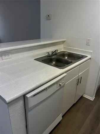 a close view of sink and tap