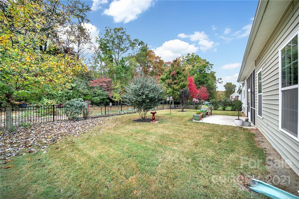 1535 Hedge Apple Road, Unit 163 Clover, SC 29710 - Photo 33 of 36 Gallery Image 33