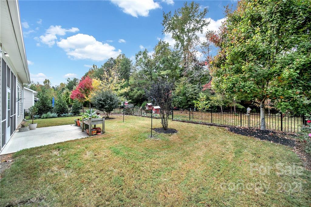 1535 Hedge Apple Road, Unit 163 Clover, SC 29710 - Photo 34 of 36 Gallery Image 34