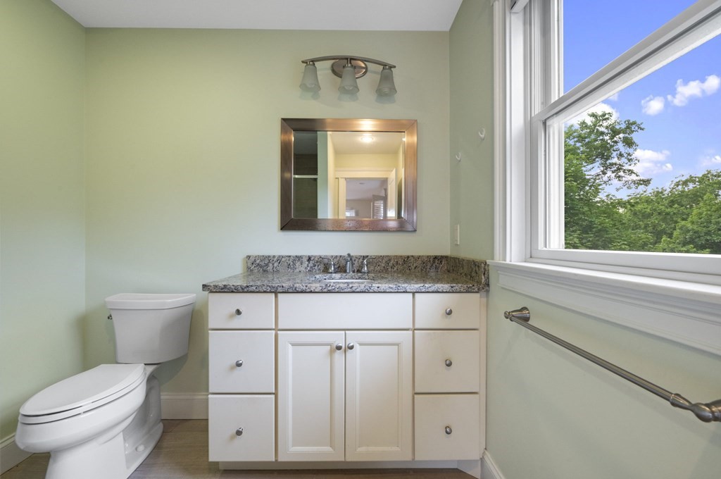126 Eastern Avenue, Unit B Gloucester, MA 01930 - Photo 14 of 41