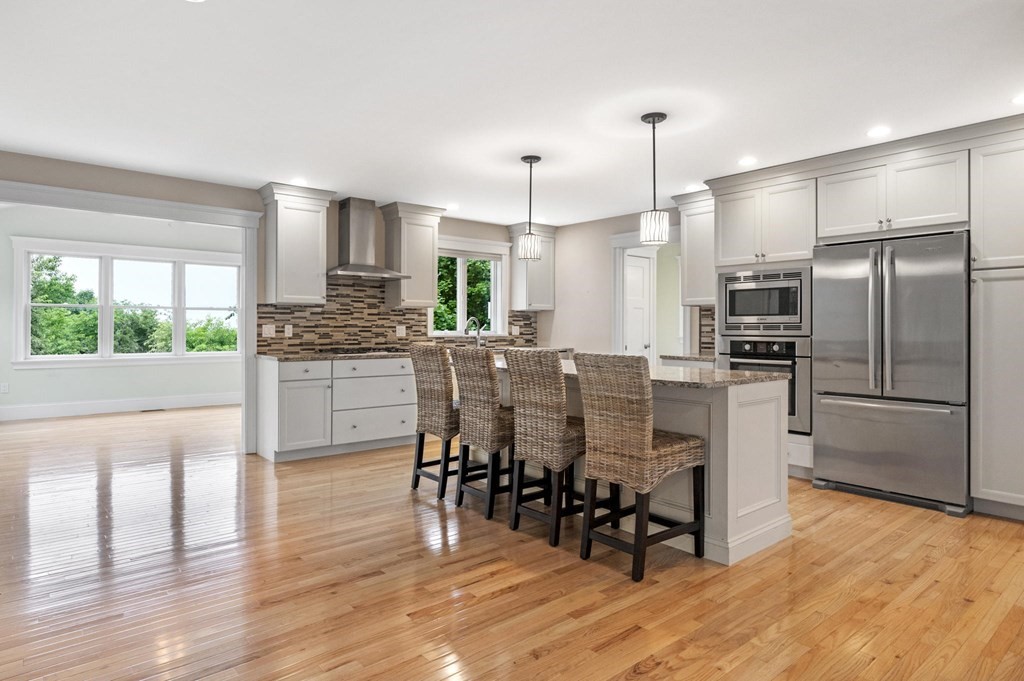 126 Eastern Avenue, Unit B Gloucester, MA 01930 - Photo 18 of 41