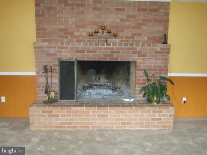 7316 Churchill Road McLean, VA 22101 - Photo 12 of 16 Interior (General)