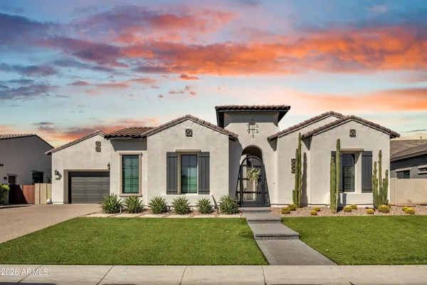 $1,699,900 | 7126 South Portland Avenue, Gilbert, AZ 85298