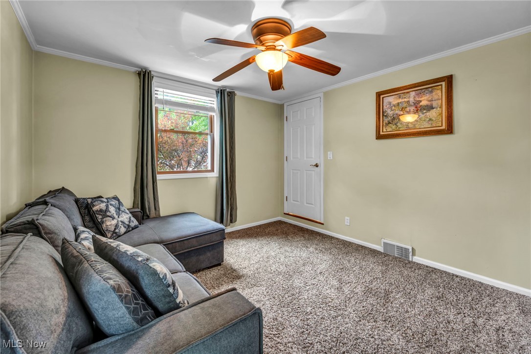 1167 Croyden Road Lyndhurst, OH 44124 - Photo 19 of 39