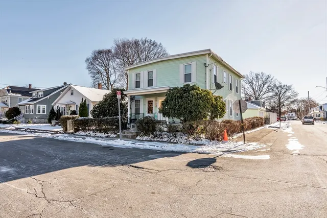 $699,900 | 144 A Street, Lowell, MA 01851