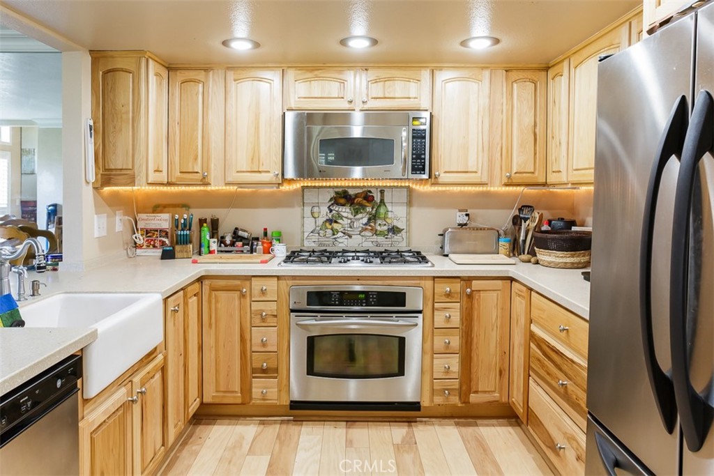 18571 Glenview Court Tehachapi, CA 93561 - Photo 7 of 26