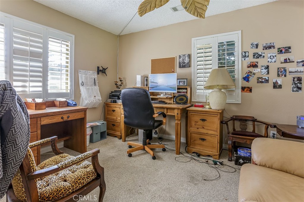 18571 Glenview Court Tehachapi, CA 93561 - Photo 9 of 26