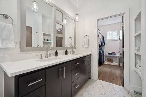 $1,125,000 | 839 Dewees Avenue, Nashville, TN 37204