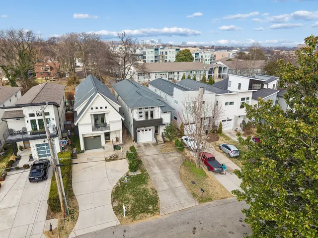 $1,125,000 | 839 Dewees Avenue, Nashville, TN 37204