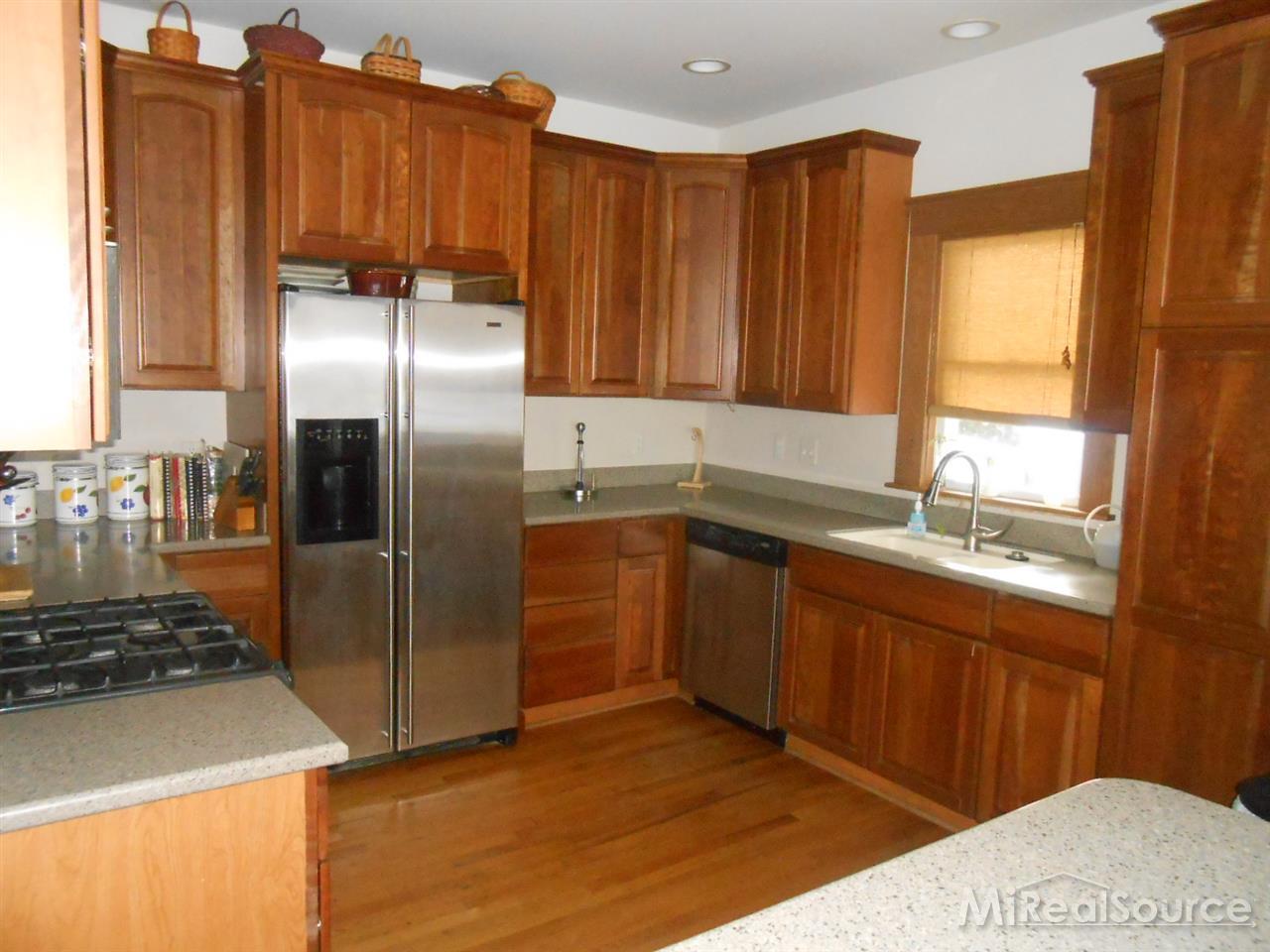 6677 South River Road Marine City, MI 48039 - Photo 2 of 34 31222684-1.JPG