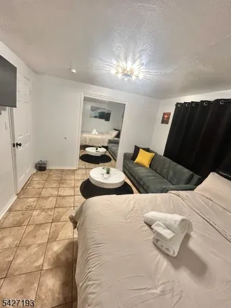 $3,500 | 95 Pennington Street, Newark, NJ 07105