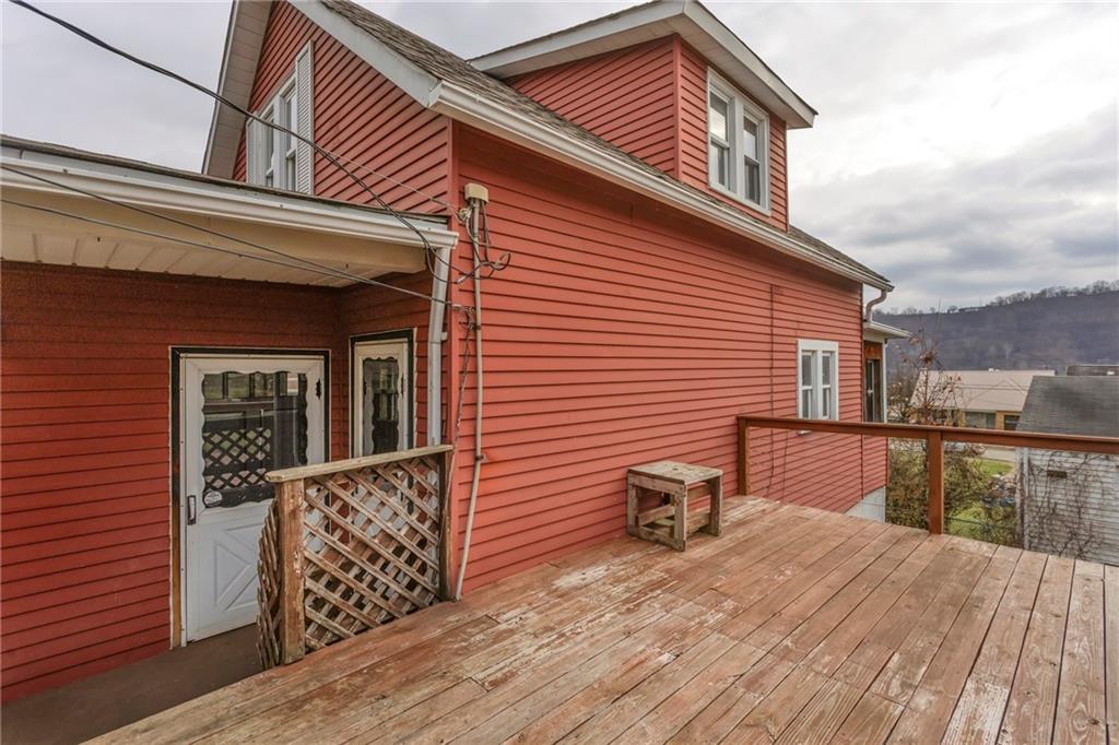516 Walnut Street Springdale, PA 15144 - Photo 5 of 33 Gallery Image 5