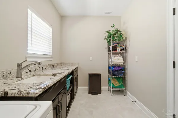 $639,000 | 5477 Madelines Way, Pace, FL 32571
