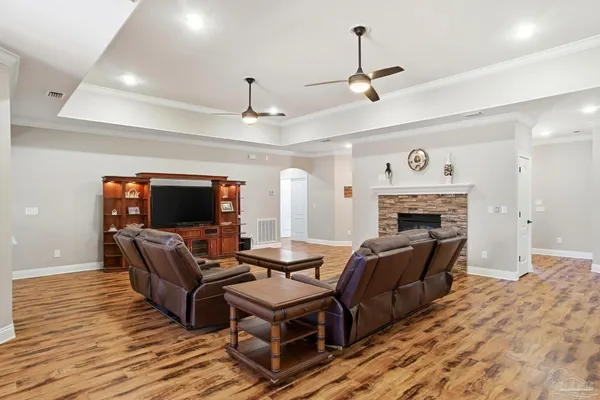 $639,000 | 5477 Madelines Way, Pace, FL 32571