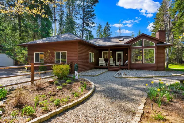$635,000 | 160 Syringa Drive, Bonners Ferry, ID 83805