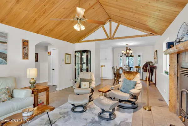 $635,000 | 160 Syringa Drive, Bonners Ferry, ID 83805