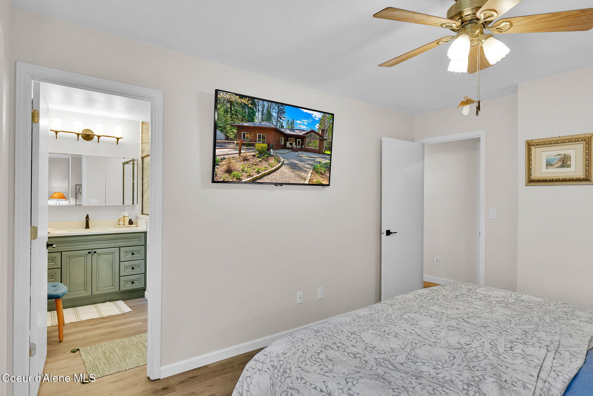 160 Syringa Drive Bonners Ferry, ID 83805 - Photo 20 of 67 21-web-or-mls-SkyLight - Syringa (Jenny