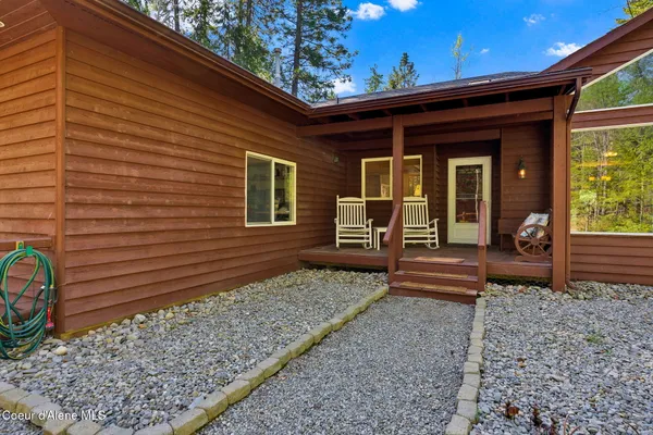 $635,000 | 160 Syringa Drive, Bonners Ferry, ID 83805
