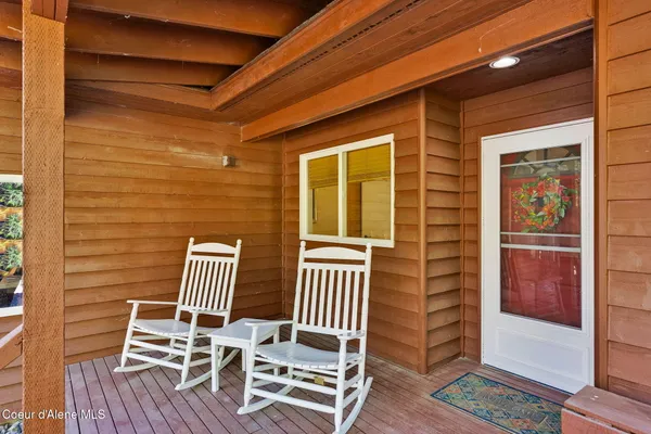 $635,000 | 160 Syringa Drive, Bonners Ferry, ID 83805