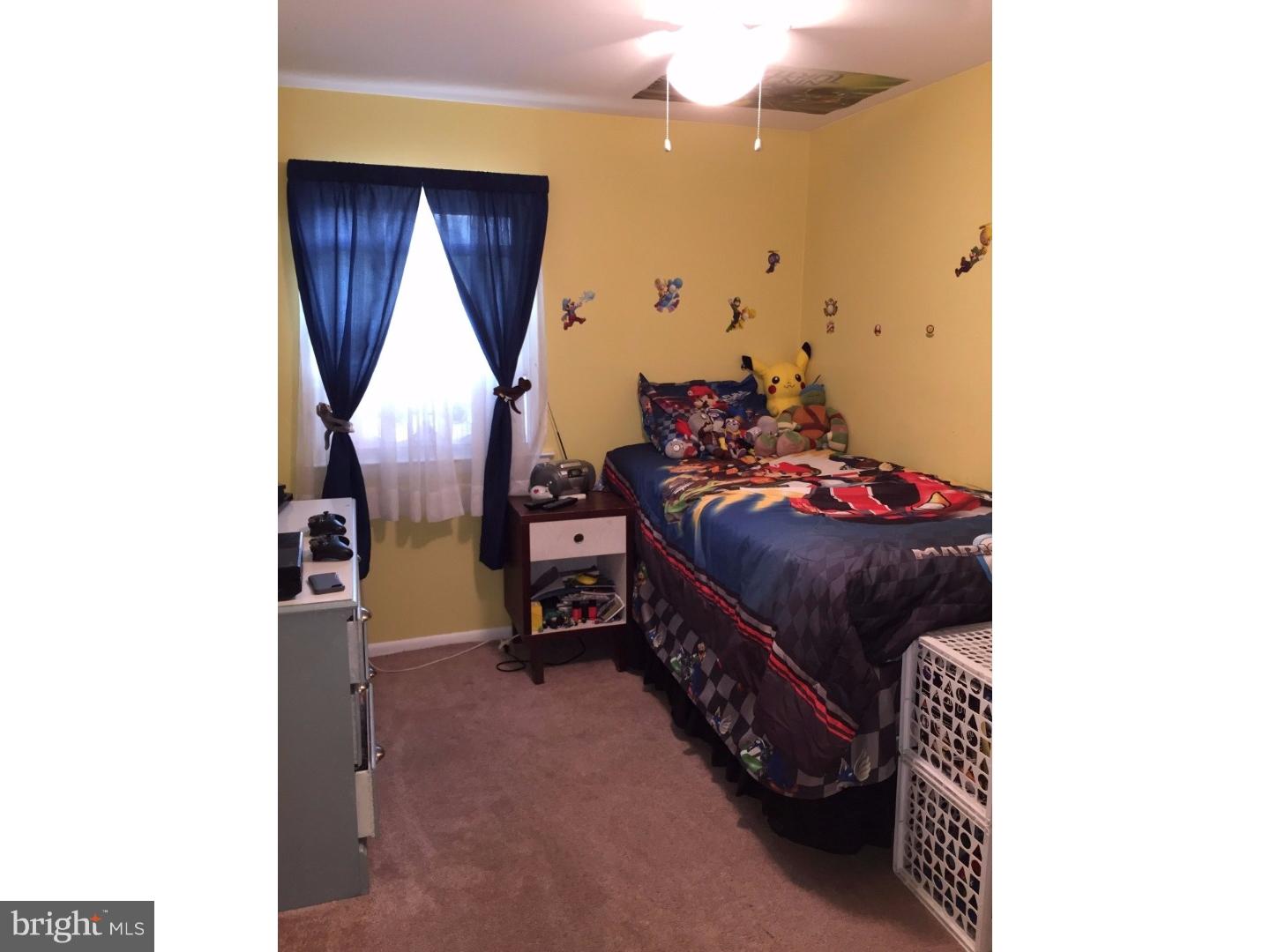 12733 Elnora Road Philadelphia, PA 19154 - Photo 12 of 19