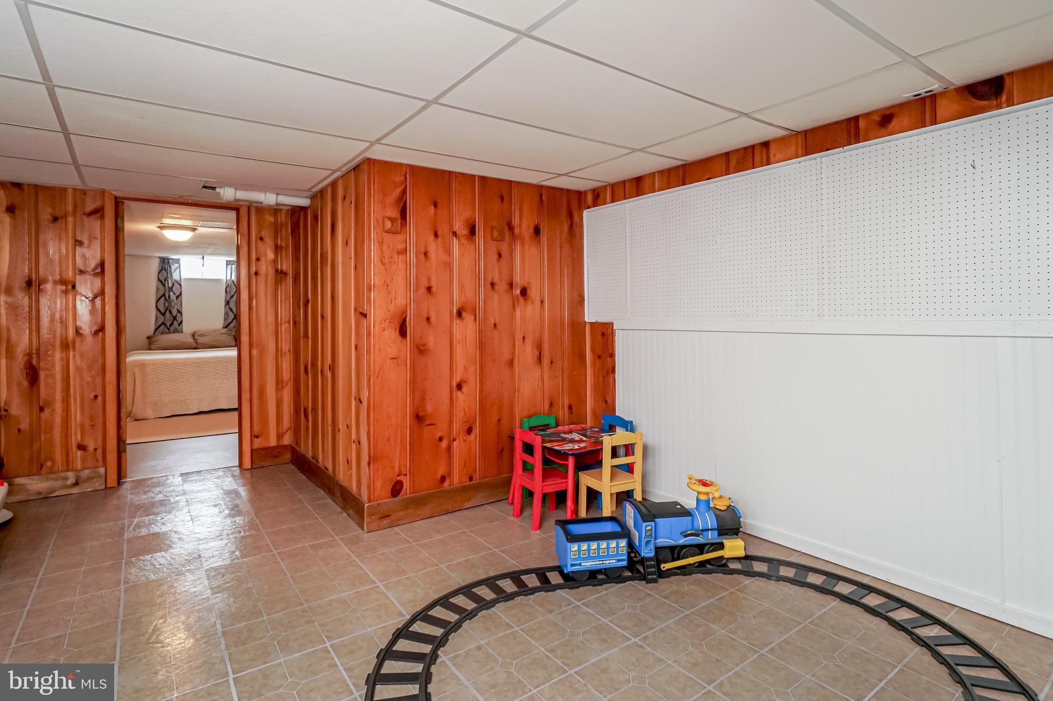 113 Reynolds Avenue Rising Sun, MD 21911 - Photo 17 of 25 Large Clean/Dry basement