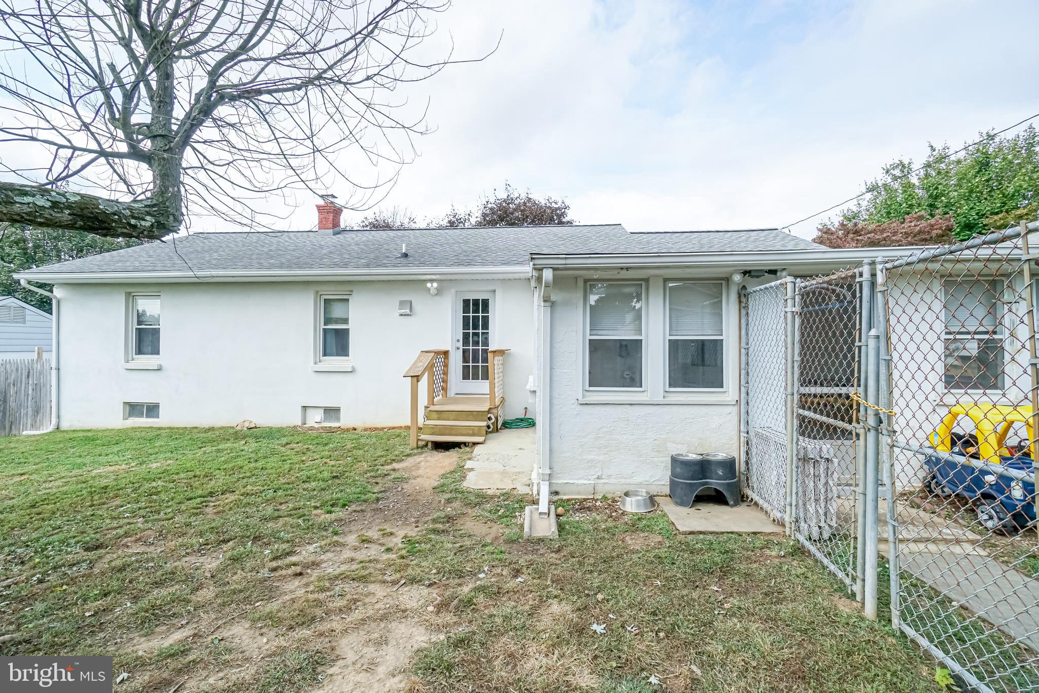 113 Reynolds Avenue Rising Sun, MD 21911 - Photo 22 of 25 Large fenced in back yard