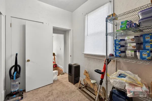 $279,900 | 208 South 4th W Street, Preston, ID 83263