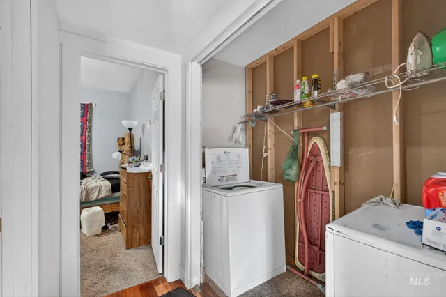 $299,900 | 208 South 4th W Street, Preston, ID 83263