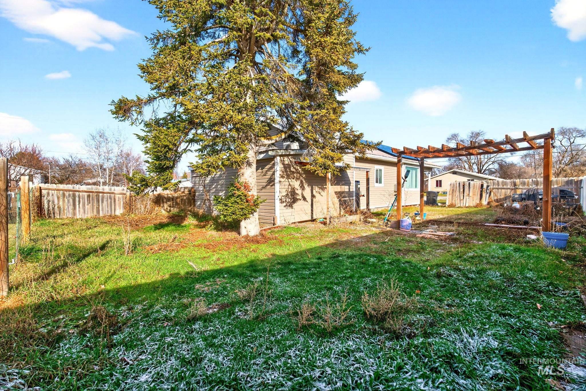 208 South 4th W Street Preston, ID 83263 - Photo 31 of 38 View of fenced backyard