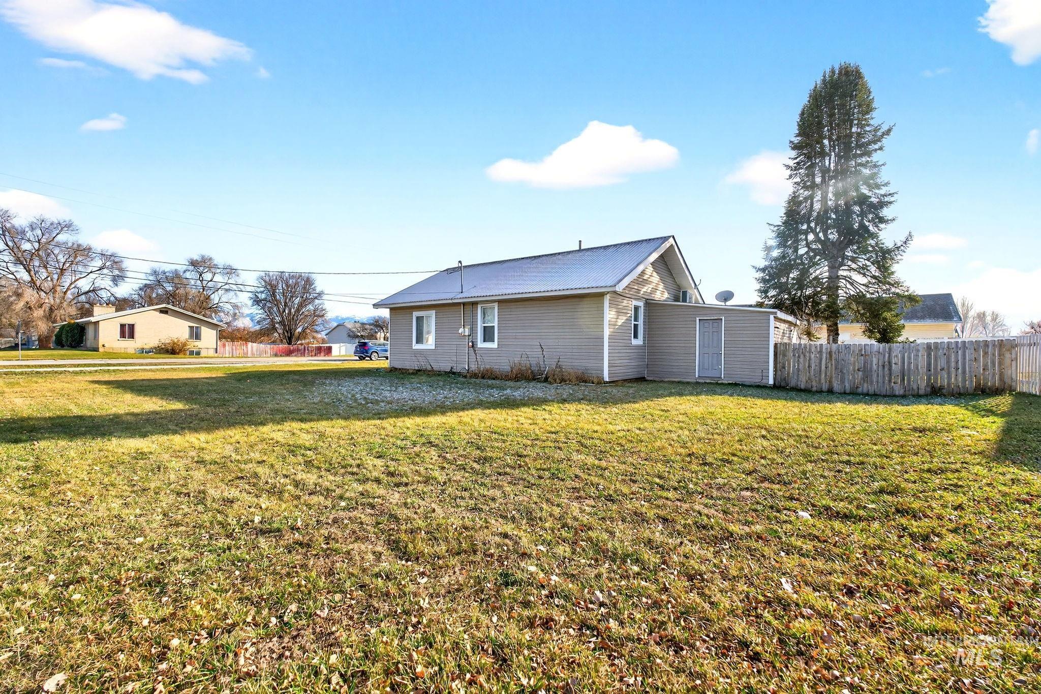 208 South 4th W Street Preston, ID 83263 - Photo 37 of 38 View of side of home