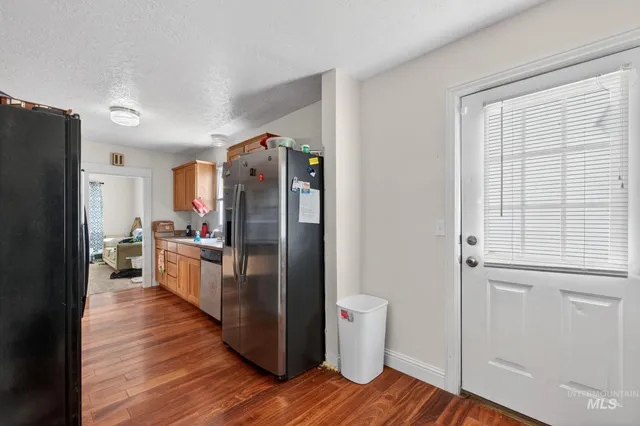 $299,900 | 208 South 4th W Street, Preston, ID 83263