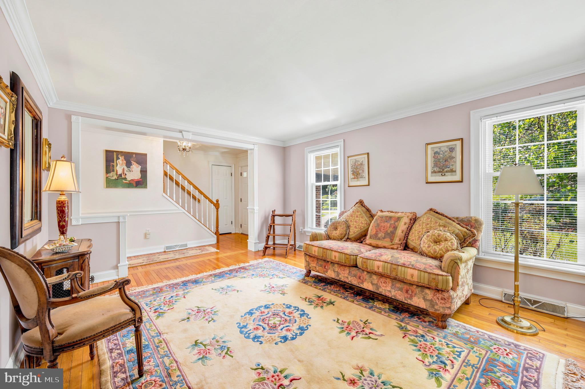 736 Summit Avenue Philadelphia, PA 19128 - Photo 9 of 34