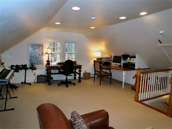 227 R Main Street Hingham, MA 02043 - Photo 14 of 20