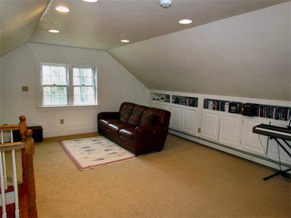 227 R Main Street Hingham, MA 02043 - Photo 15 of 20