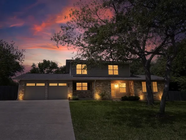$529,900 | 320 Ridgecrest Road, Georgetown, TX 78628