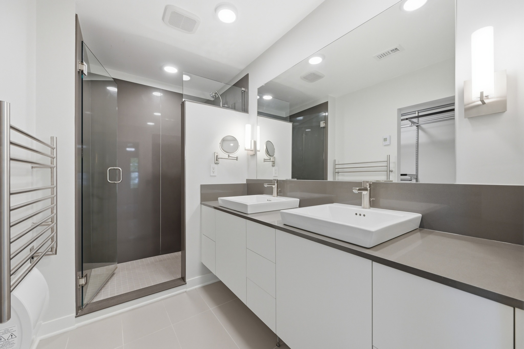 320 Ridgecrest Road Georgetown, TX 78628 - Photo 15 of 39 a bathroom with a granite countertop sink mirror and double