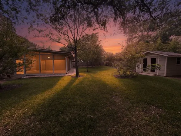 $529,900 | 320 Ridgecrest Road, Georgetown, TX 78628