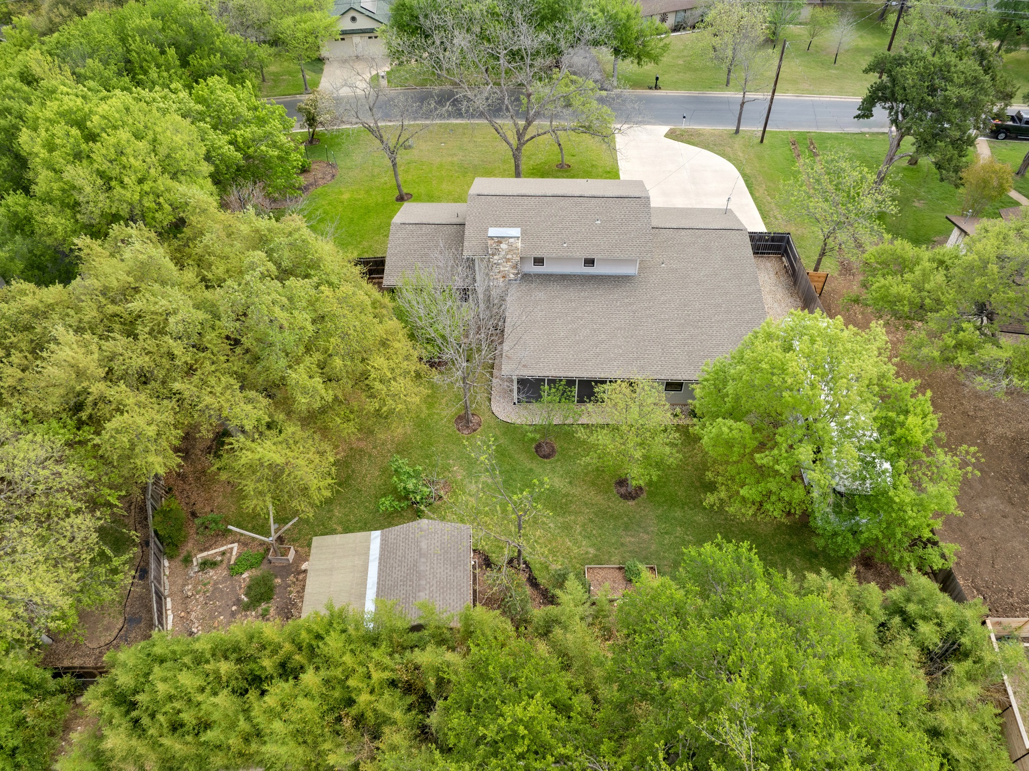 320 Ridgecrest Road Georgetown, TX 78628 - Photo 33 of 39 an aerial view of a house with pool