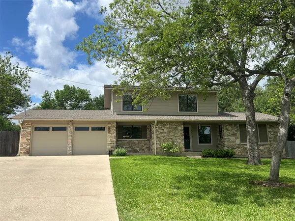 $529,900 | 320 Ridgecrest Road, Georgetown, TX 78628