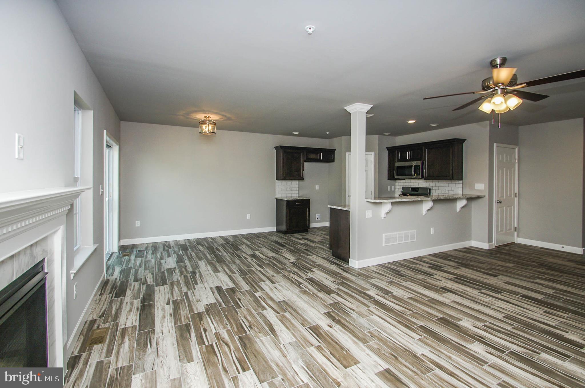 515 Elm Street Reading, PA 19601 - Photo 3 of 15